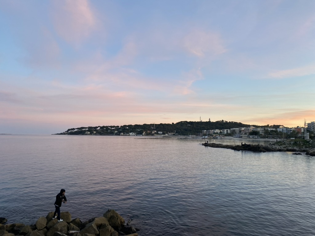 Couche de soleil à la plage de la Salis, Antibes